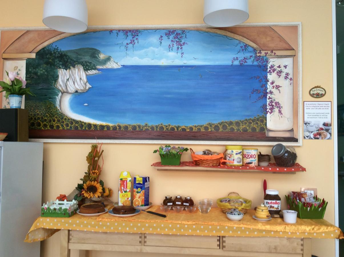 لوريتو Locanda Del Picchio المظهر الخارجي الصورة